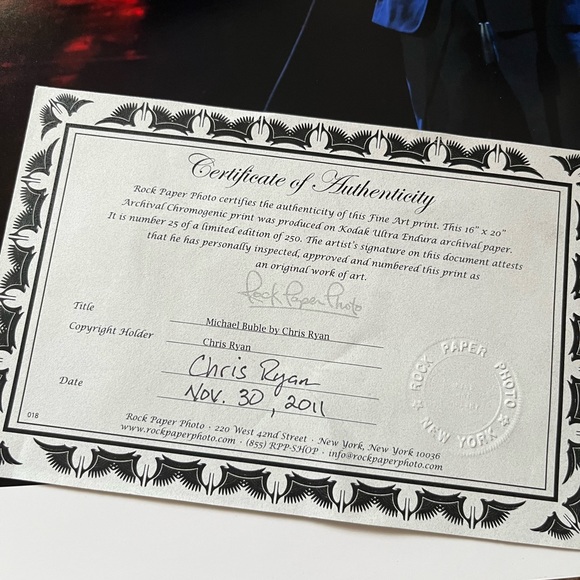 Michael Bublé Autographed Poster 16x20 Rock Paper Photo (25/250) - Picture 3 of 6